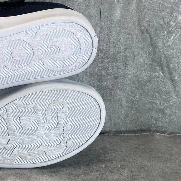 Goats Women's Black Canvas Crisscross Straps Platform Slip-On Sneakers SZ 6 - Picture 10 of 12